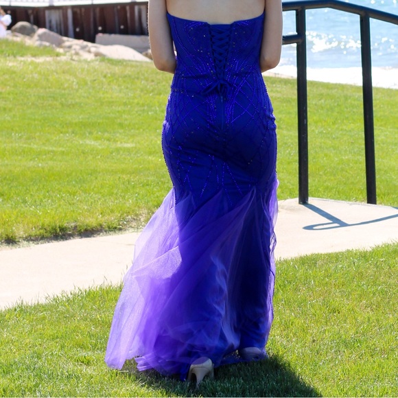 Prom Dress - Picture 3 of 3